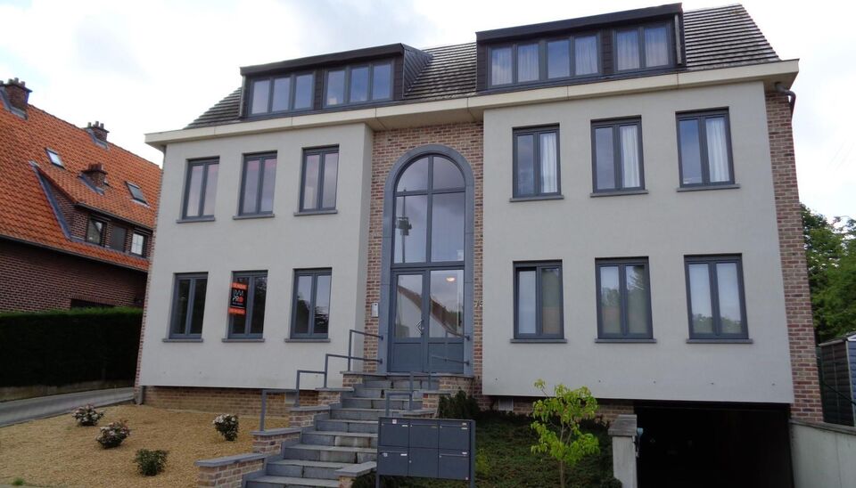 Ground floor for rent in Wezembeek-Oppem